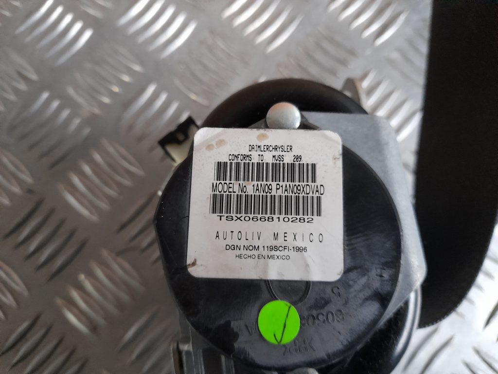 Priekšējā kreisā drošības josta priekš DODGE JOURNEY 2008 3 Priekšējā kreisā drošības josta priekš DODGE JOURNEY 2008