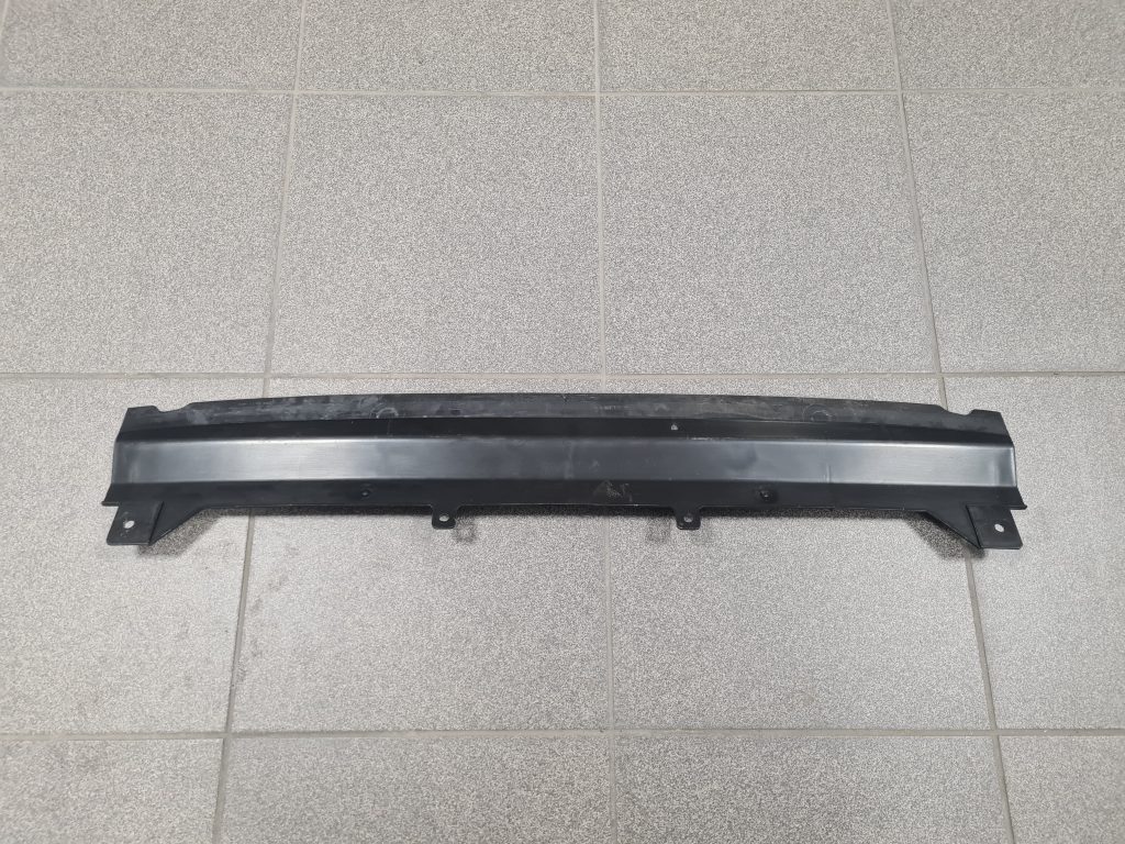 Ieplūdes gaisa deflektors/Difuzors priekš Audi Q7 2005-2015 4L0121292 1 Ieplūdes gaisa deflektors/Difuzors priekš Audi Q7 2005-2015 4L0121292