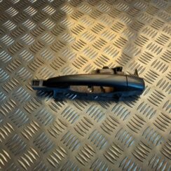 Aizmugurējais kreisais durvju rokturis priekš PEUGEOT 407 2006