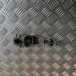 Aizmugurējais kreisais durvju rokturis priekš VW POLO 2008