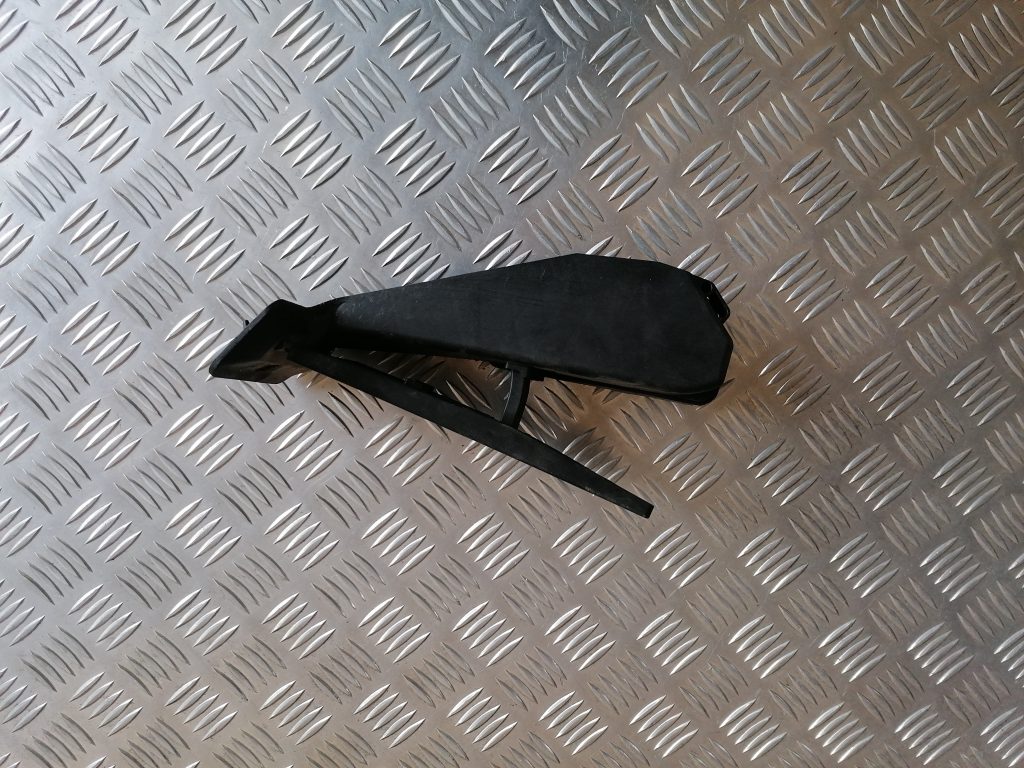 Gāzes pedālis priekš BMW 1 E87 2009 WHITE