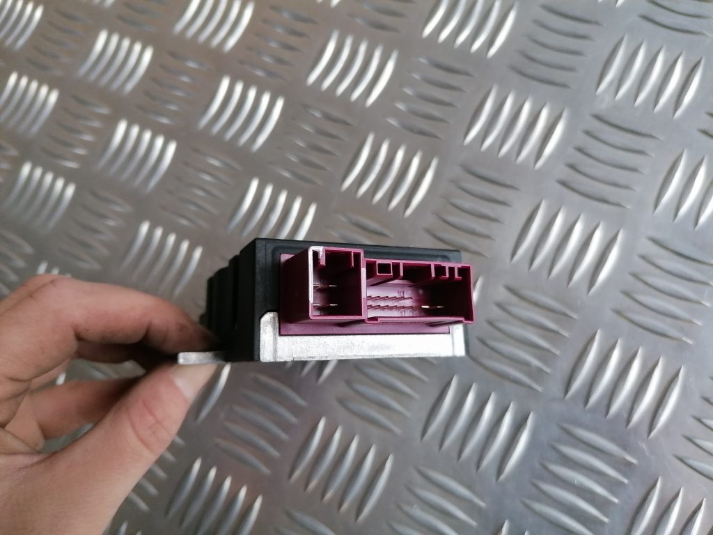 Degvielas sūkņa modulis priekš BMW 1 E87 2009 WHITE