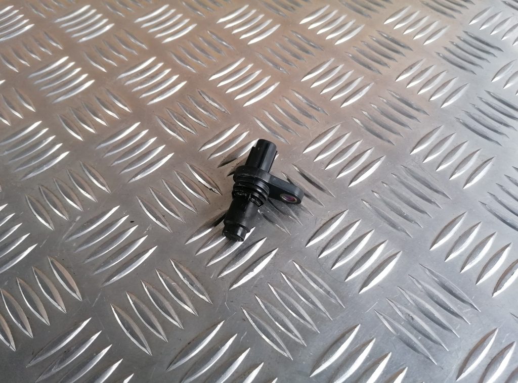 Sadales vārpstas devējs priekš LEXUS IS250 2007 2 Sadales vārpstas devējs priekš LEXUS IS250 2007