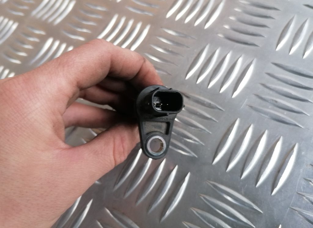 Sadales vārpstas devējs priekš LEXUS IS250 2007 2 Sadales vārpstas devējs priekš LEXUS IS250 2007