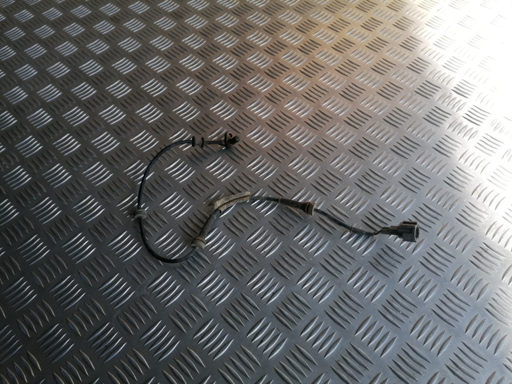 ABS devējs priekš NISSAN PATHFINDER 2006 1 ABS devējs priekš NISSAN PATHFINDER 2006