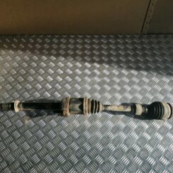 Pusass priekšēja labā priekš TOYOTA AVENSIS 2012