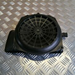 Skaļrunis (Sabvūferis) priekš AUDI A4 2007