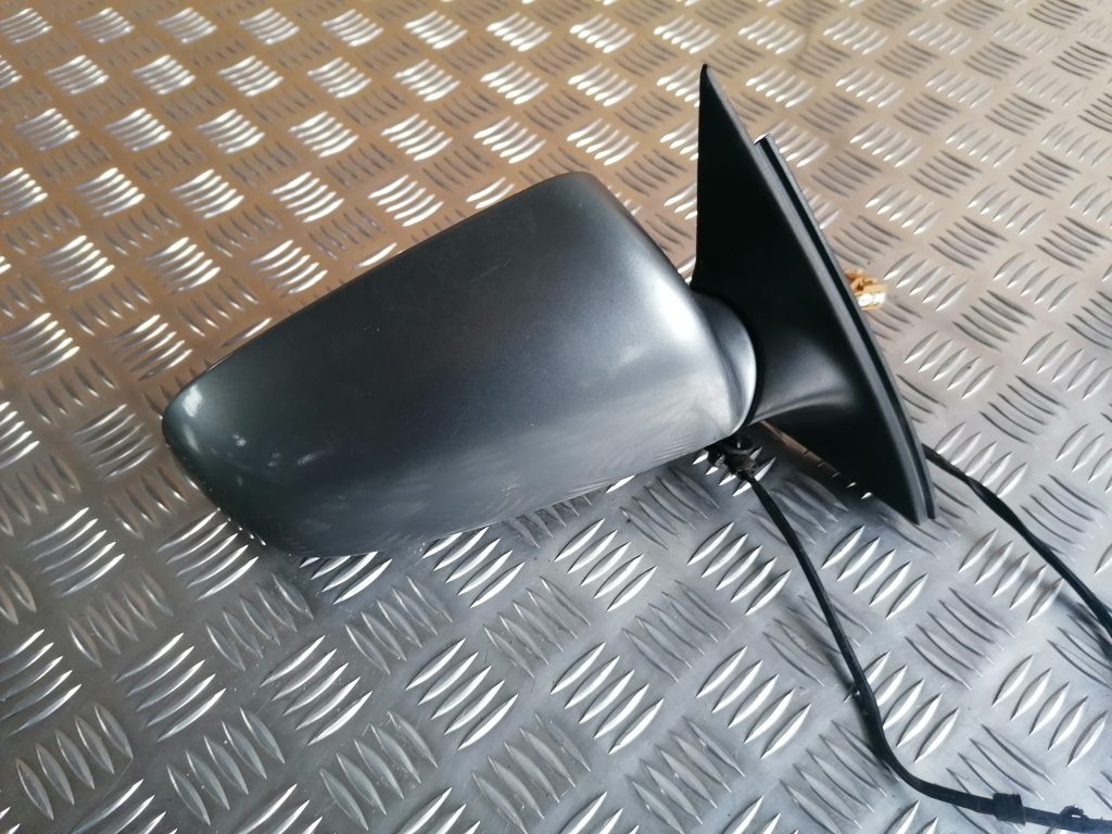 Ārējais spogulis, pa labi priekš AUDI A4 2007 1 Ārējais spogulis, pa labi priekš AUDI A4 2007