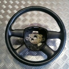 Stūre priekš AUDI A4 2007