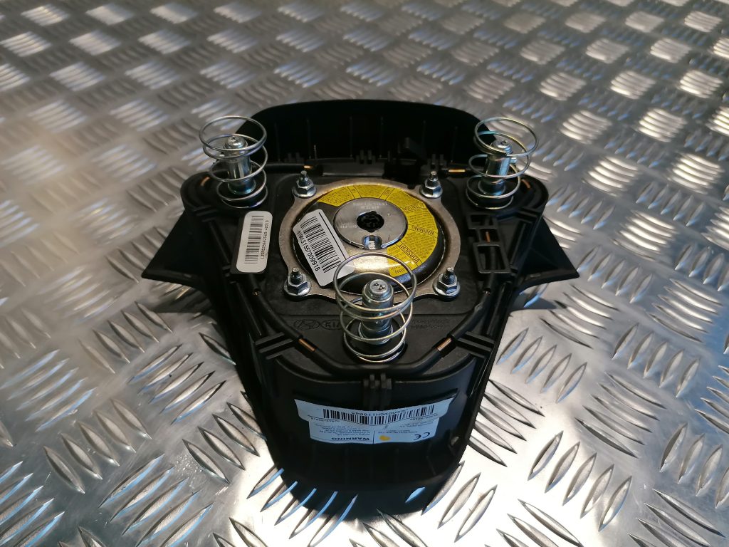 Stūres drošības spilvens priekš KIA CEED 2013 3 Stūres drošības spilvens priekš KIA CEED 2013