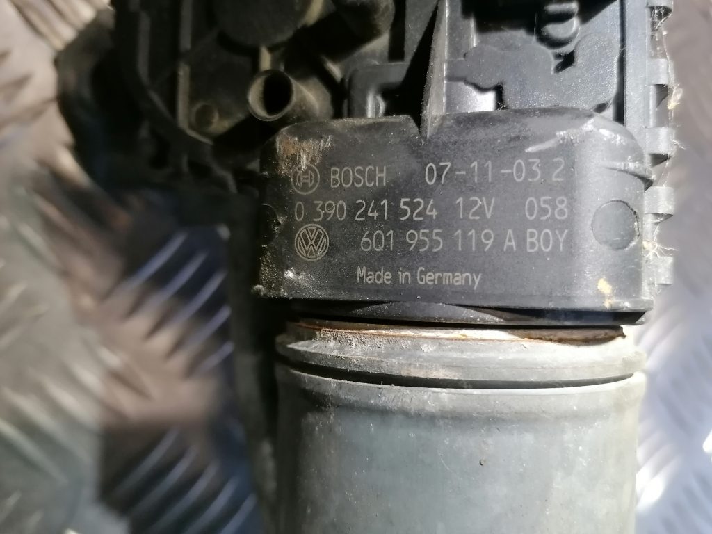 Vējstikla tīrīšanas mehānisms priekš VW POLO 2008 3 Vējstikla tīrīšanas mehānisms priekš VW POLO 2008