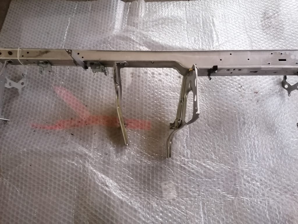 Mērinstrumentu paneļa pastiprinātājs priekš VW POLO 2008 1 Mērinstrumentu paneļa pastiprinātājs priekš VW POLO 2008