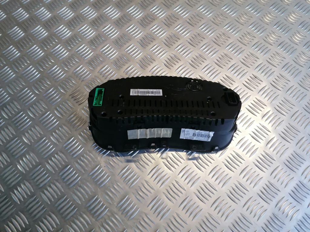 Spidometrs priekš ŠKODA FABIA 2008 2 Spidometrs priekš ŠKODA FABIA 2008