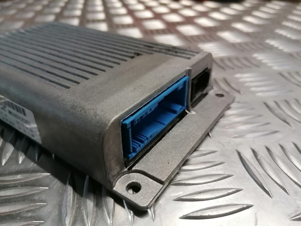 Bluetooth vadības bloks priekš BMW 330D E91 2008 TOURING 3 Bluetooth vadības bloks priekš BMW 330D E91 2008 TOURING