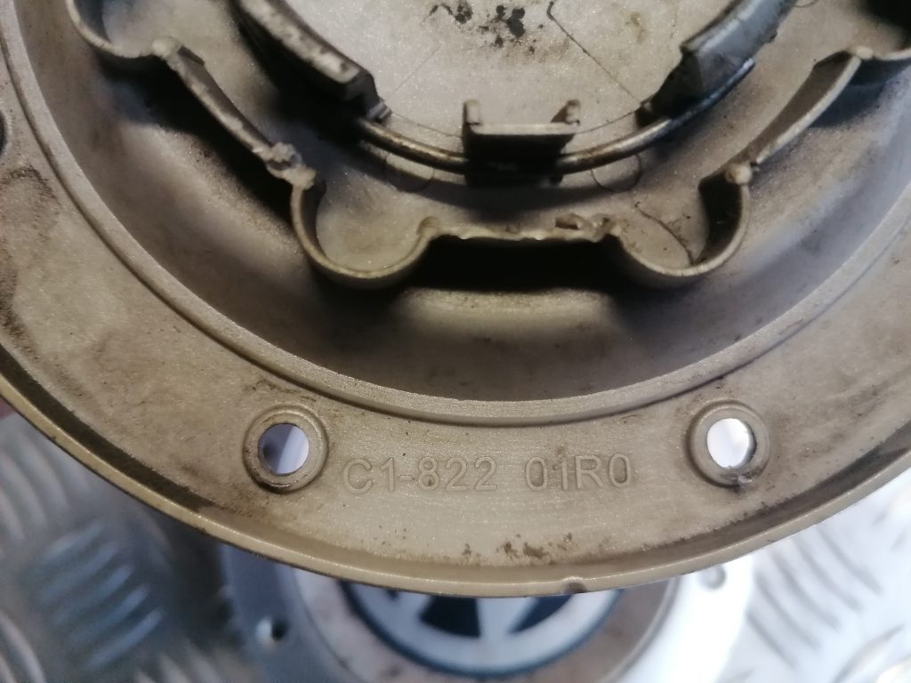 Diska kalpaks priekš VW TOURAN 2005 3 Diska kalpaks priekš VW TOURAN 2005