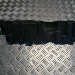 Dzinēja dekoratīva vāka daļa priekš VOLVO V70 2007