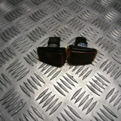 Pagrieziena signala lukturis priekš VOLVO 850 1995