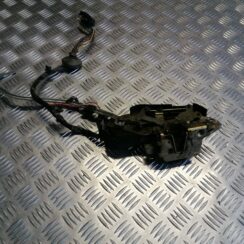 Priekšējo kreiso durvju slēdzene priekš VOLVO 850 1995