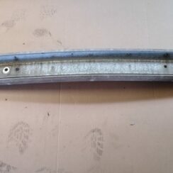 Priekšējā bufera pastiprinātājs priekš VOLVO 850 1995