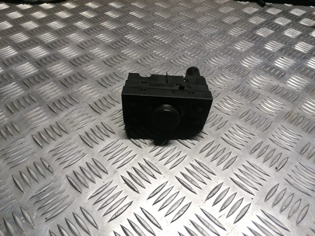 Gaismas slēdzis priekš OPEL MERIVA 2005