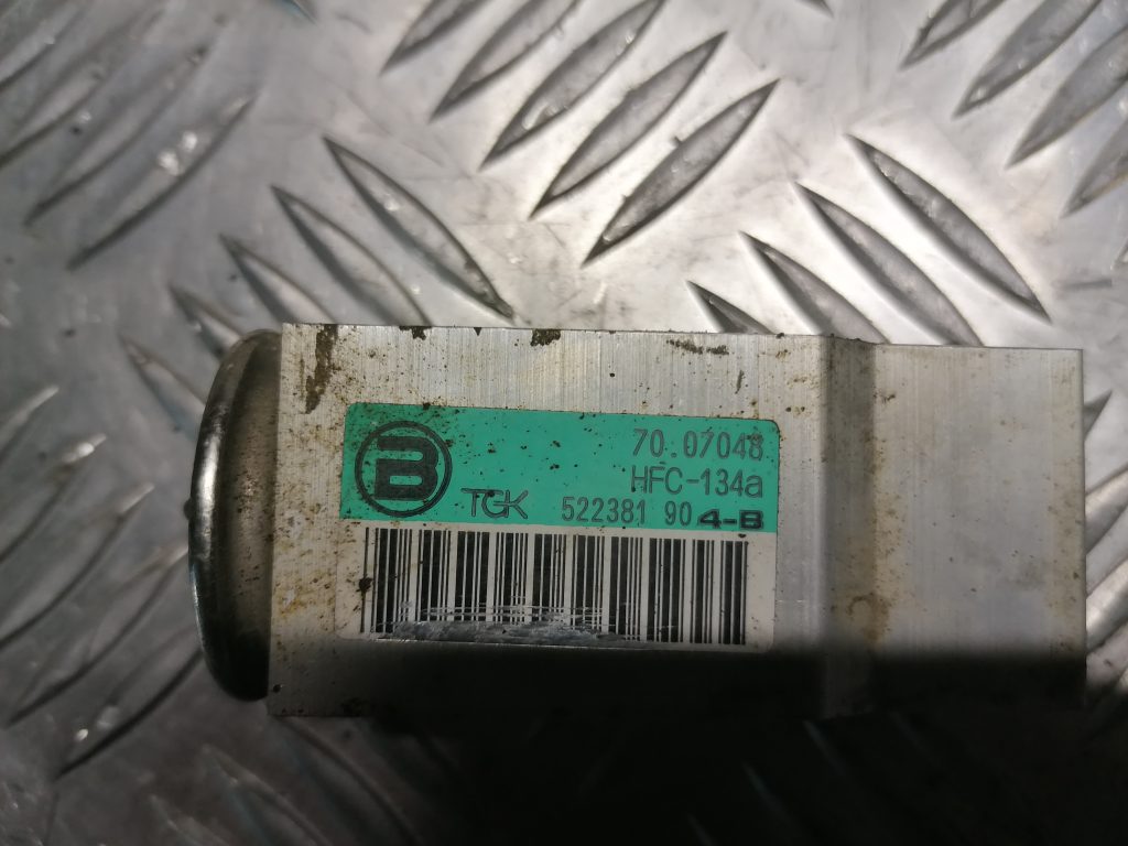 Gaisa kondicioniera izplešanās vārsts priekš OPEL MERIVA 2005 2 Gaisa kondicioniera izplešanās vārsts priekš OPEL MERIVA 2005