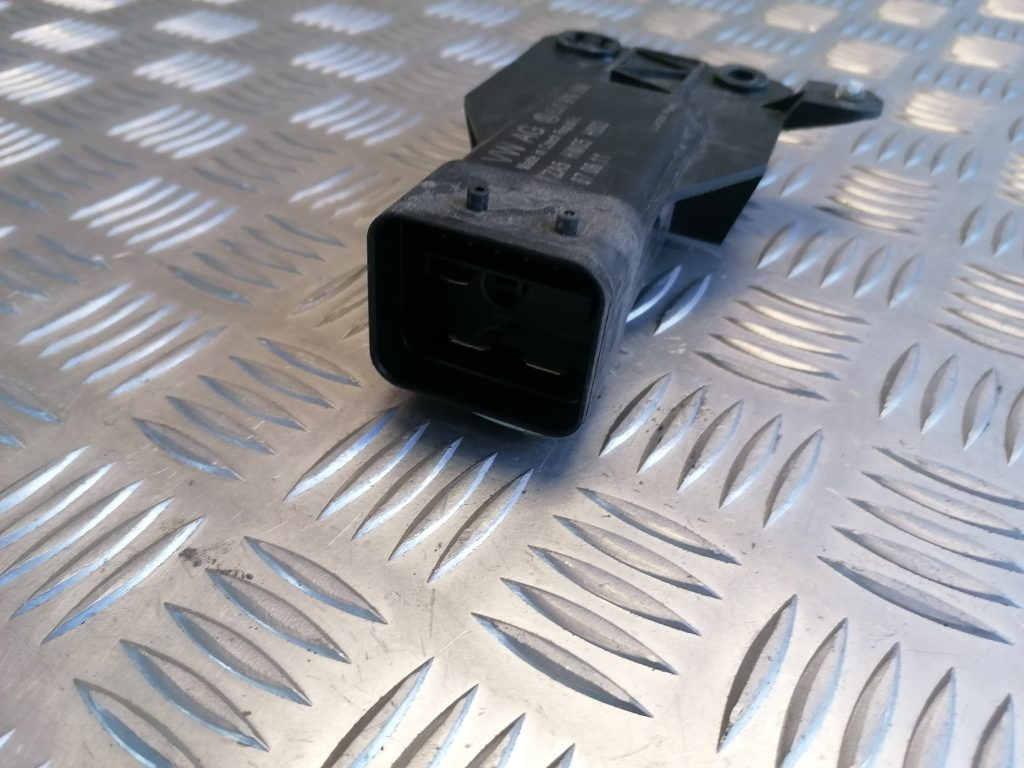 Ventilatora vadības bloks priekš VW POLO 2011