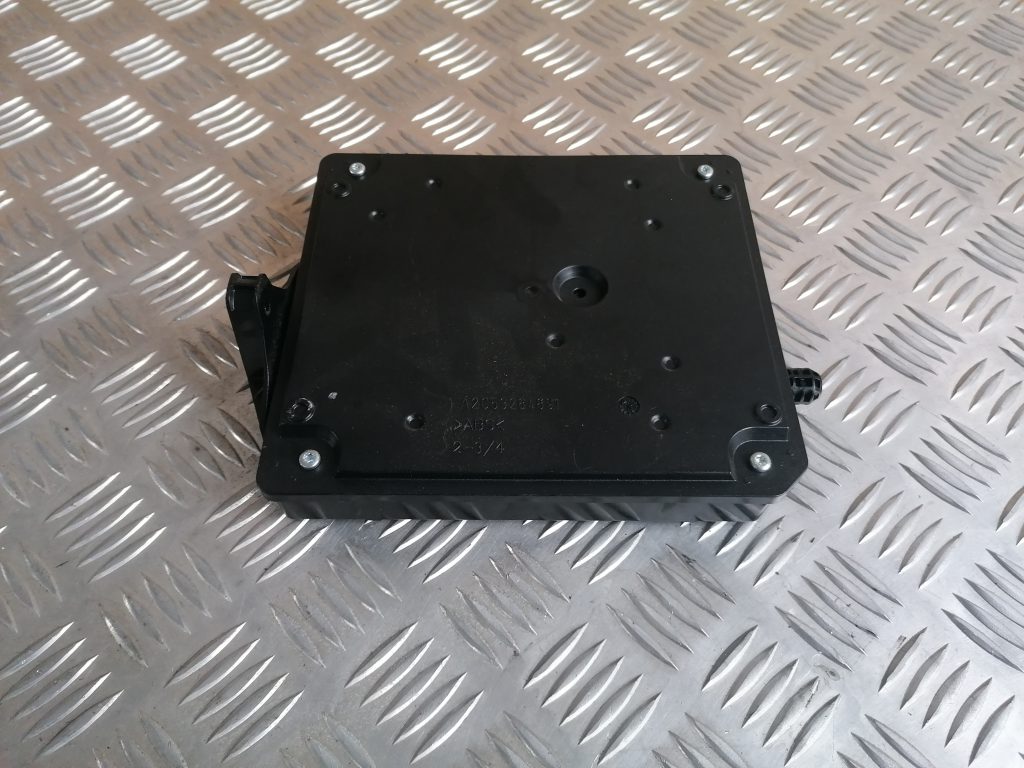 Komforta vadības bloks priekš RENAULT MEGANE 2011