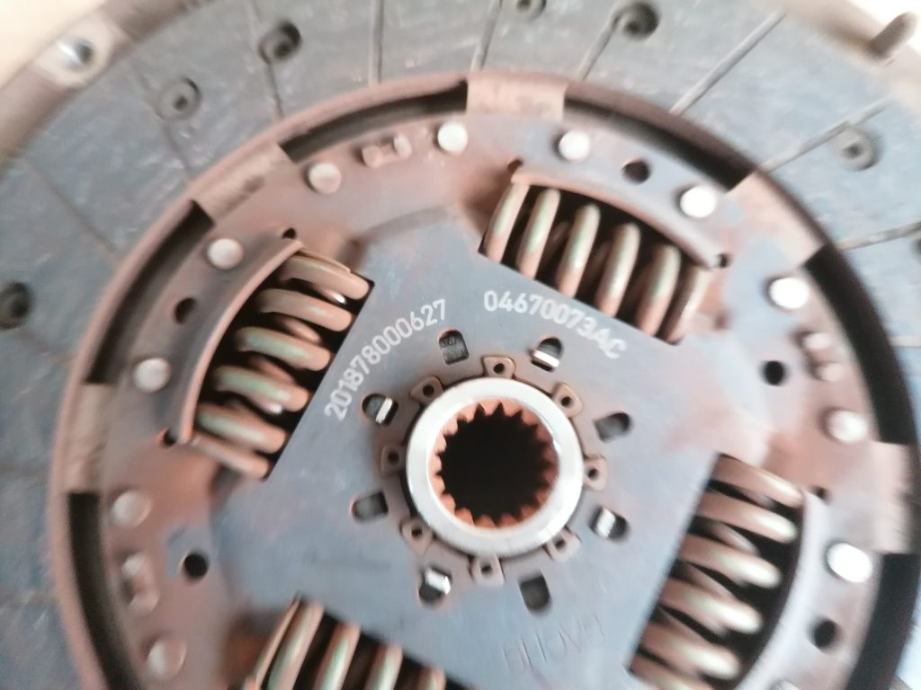 Sajūga komplekts priekš CHRYSLER GRAND VOYAGER 2004 3 Sajūga komplekts priekš CHRYSLER GRAND VOYAGER 2004