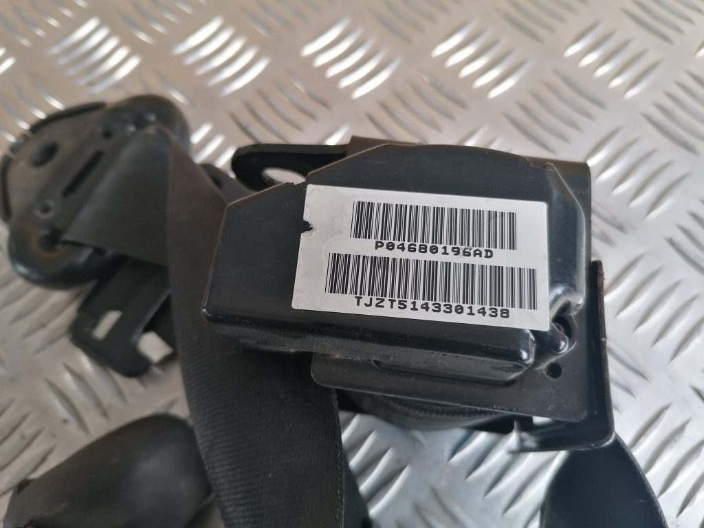 Aizmugurējā labā drošības josta priekš CHRYSLER GRAND VOYAGER 2004 2 Aizmugurējā labā drošības josta priekš CHRYSLER GRAND VOYAGER 2004