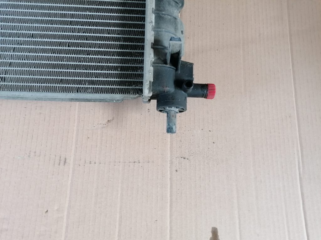 Dzesēšanas radiators priekš OPEL ASTRA H 2006