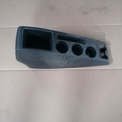 Centrālās konsoles (apdares) vidēja daļa priekš TOYOTA COROLLA VERSO 2005