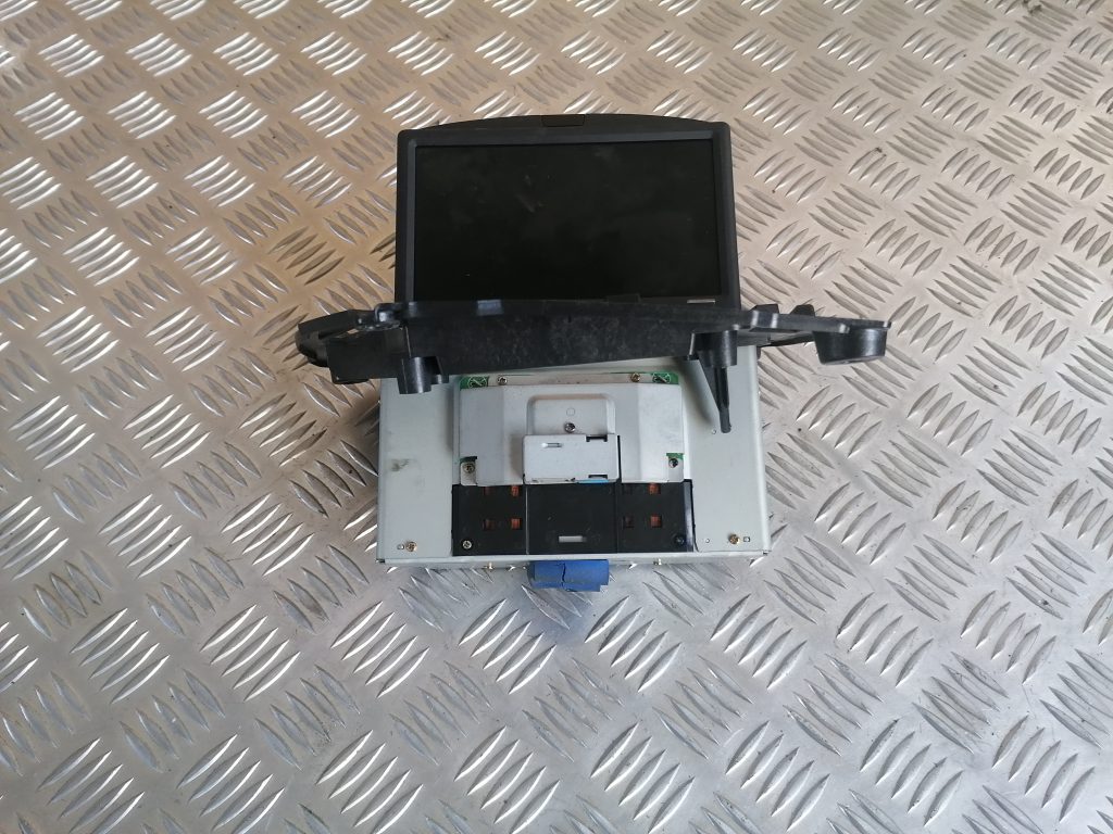 Displejs priekš VOLVO V70 2004 1 Displejs priekš VOLVO V70 2004