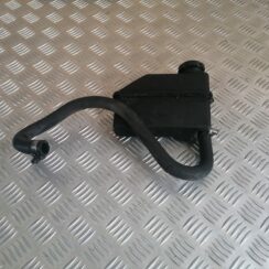 Stūres pastiprinātāja tvertne priekš VOLVO V70 2004