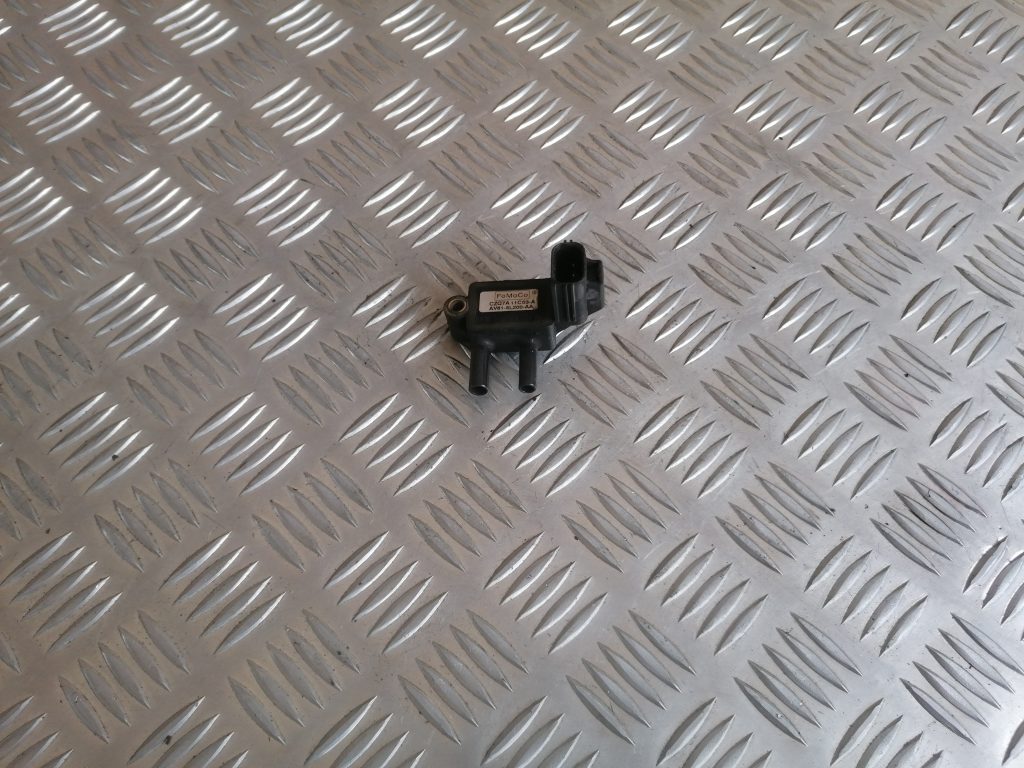 Izplūdes gāzu spiediena sensors priekš FORD C-MAX 2011