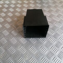 Centrālās konsoles nodalījums priekš FORD C-MAX 2011