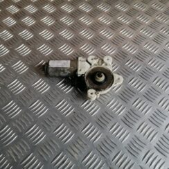 Elektrisko stiklu motors priekš SAAB 9-3 2002