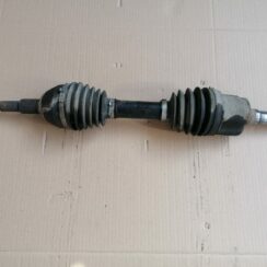 Pusass priekšējā kreisā priekš SAAB 9-3 2002