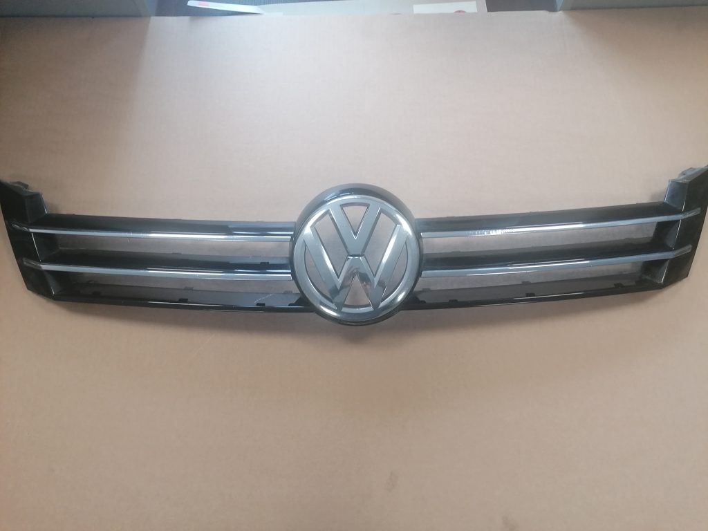 Bufera reste priekš Volkswagen Sharan 2011-