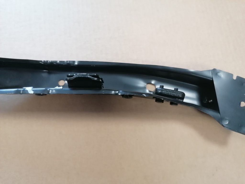 Priekšējā bufera pastiprinātājs priekš TOYOTA RAV4 2010-2012