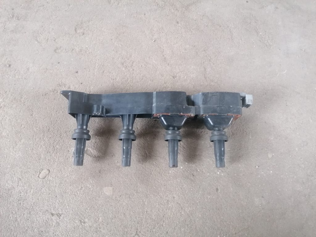 Augstsprieguma spole priekš CITROEN C4 2006