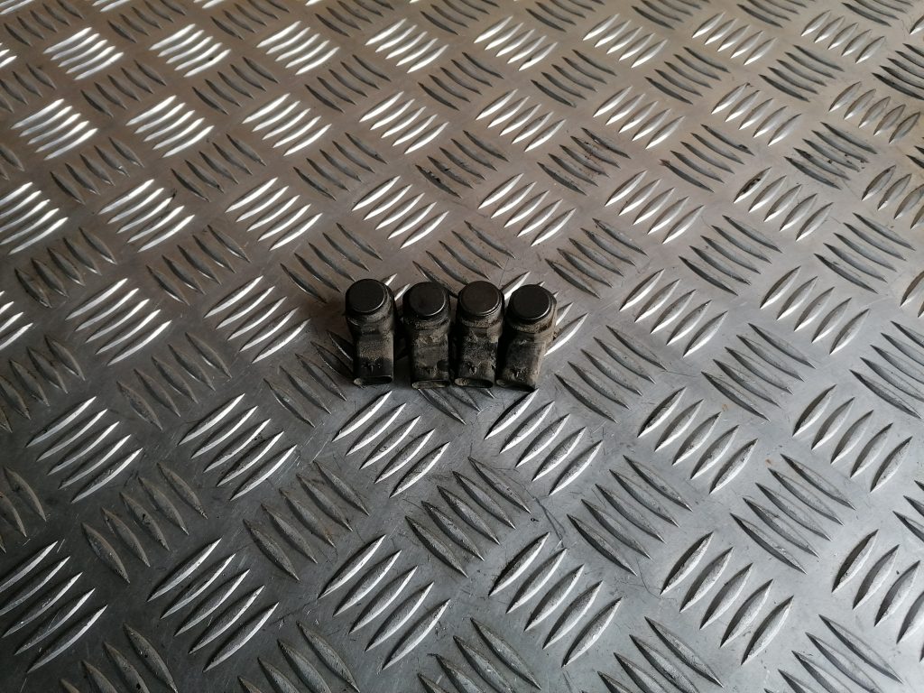 Parkošanās devējs priekš VOLVO S80 2007 GREY 1 Parkošanās devējs priekš VOLVO S80 2007 GREY