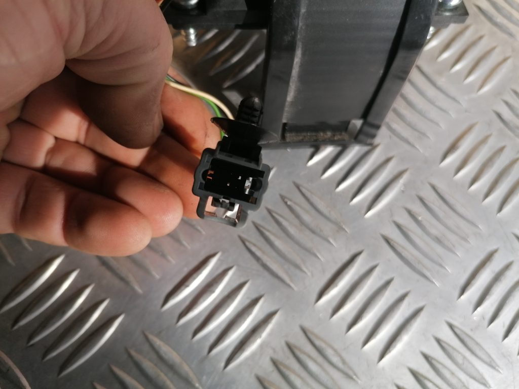 Ātrumu pārslēgšanas slēdzis priekš CITROEN C4 2006 4 Ātrumu pārslēgšanas slēdzis priekš CITROEN C4 2006