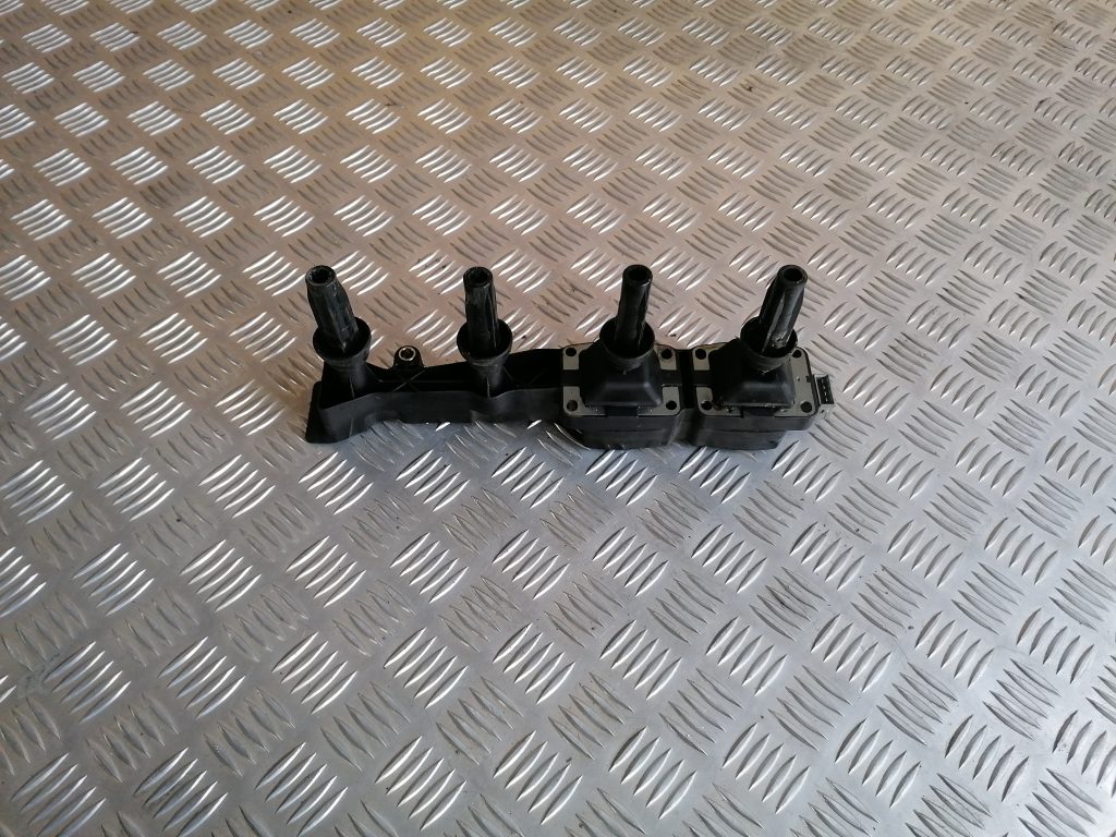 Augstsprieguma spole priekš CITROEN C4 2006 2 Augstsprieguma spole priekš CITROEN C4 2006