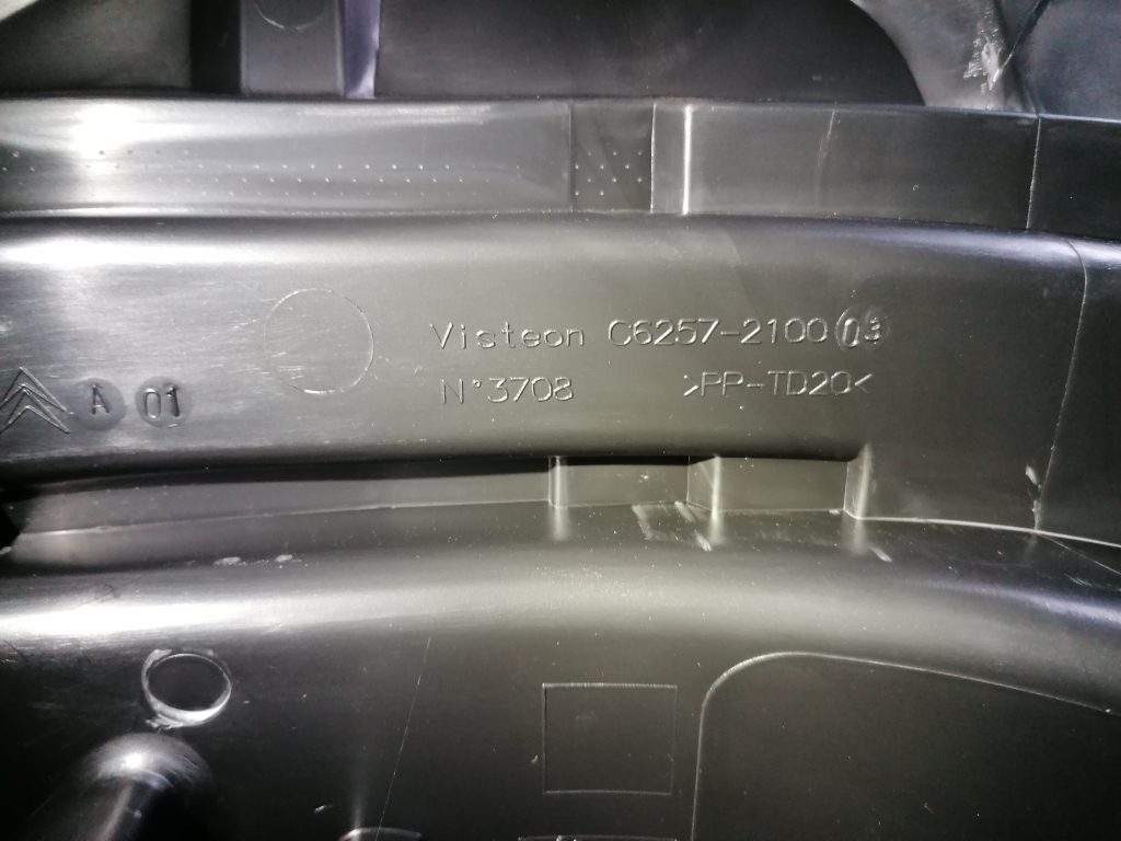 Mērinstrumentu panelis priekš CITROEN C4 2006 10 Mērinstrumentu panelis priekš CITROEN C4 2006