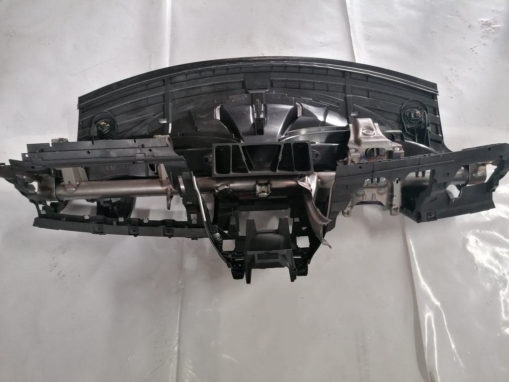 Mērinstrumentu panelis priekš CITROEN C4 2006 8 Mērinstrumentu panelis priekš CITROEN C4 2006