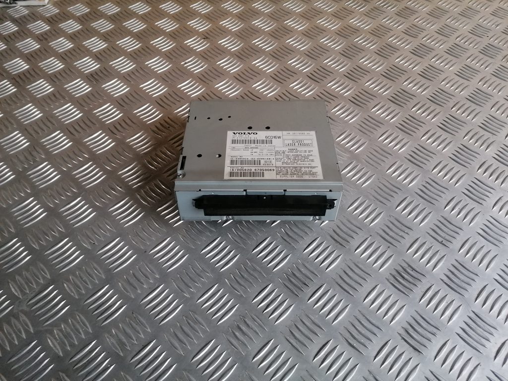 CD/DVD/Navigācijas bloks priekš VOLVO C30 2008 TURQUOISE 1 CD/DVD/Navigācijas bloks priekš VOLVO C30 2008 TURQUOISE