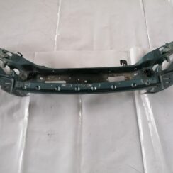 Priekšējā radiatora rāmja augšēja daļa priekš VOLVO C30 2008 TURQUOISE