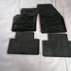 Salona paklāju komplekts priekš VOLVO C30 2008 TURQUOISE