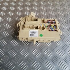 Drošinātāju relejas kaste priekš HYUNDAI I30 2012