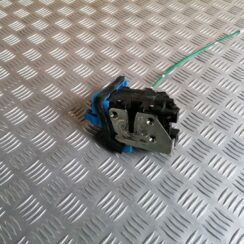 Aizmugurējo kreiso durvju slēdzene priekš HYUNDAI I30 2012